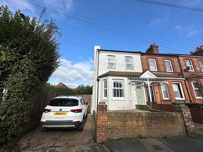 3 Bedroom Terraced House For Sale In Beaconsfield Road, Bexhill-On-Sea, TN40