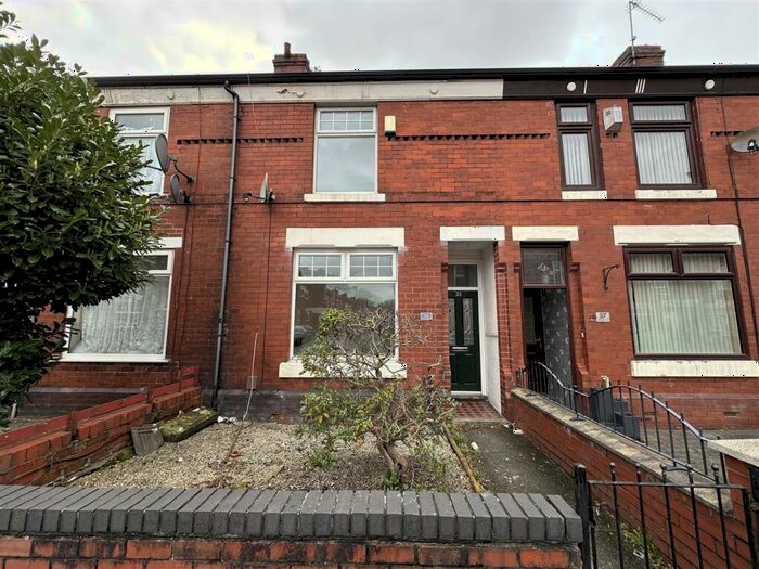 2 Bedroom Terraced House To Rent In Hornbeam Road, Levenshulme, M19