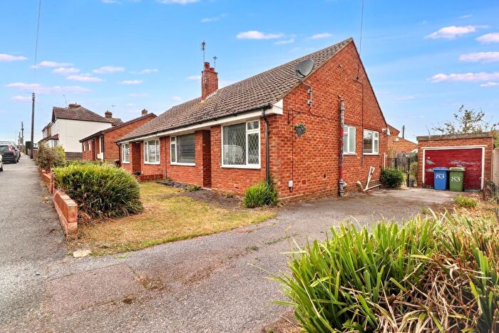 2 Bedroom Bungalow For Sale In Barton Hill Drive, Sheerness, Kent, ME12
