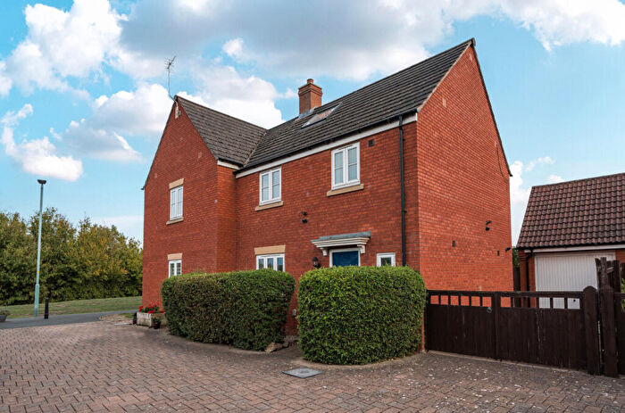 4 Bedroom Semi-Detached House For Sale In Beauchamp Road, Walton Cardiff, Tewkesbury, GL20