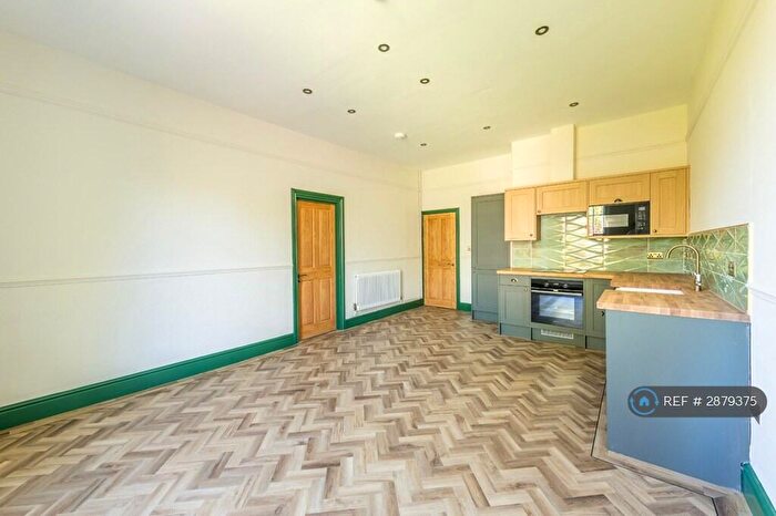 2 Bedroom Flat To Rent In Alma Road, Bristol, BS8