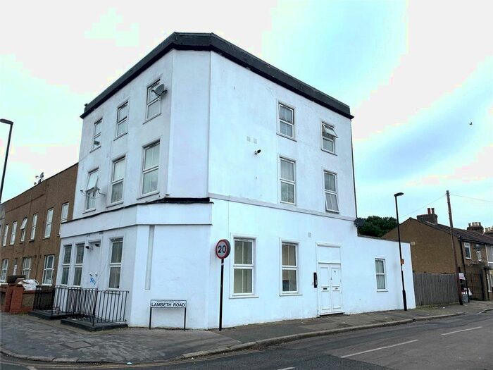 1 Bedroom Flat To Rent In Sumner Road, Croydon, CR0