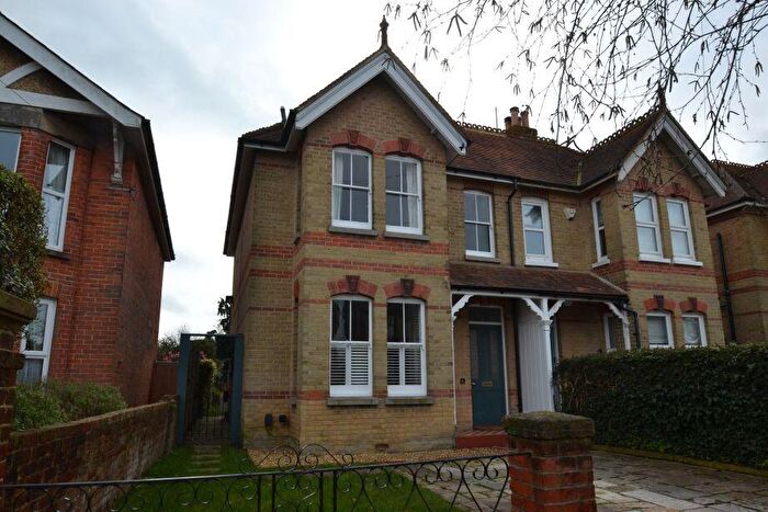 3 Bedroom Semi Detached House For Sale In Ratcliffe Avenue, Ryde, Isle Of Wight, PO33
