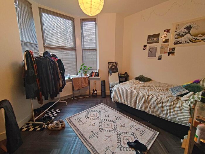 3 Bedroom House To Rent In Miskin Street, Cathays, CF24