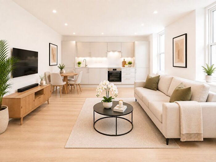 3 Bedroom Flat To Rent In Bushey Grove Road, Bushey, WD23