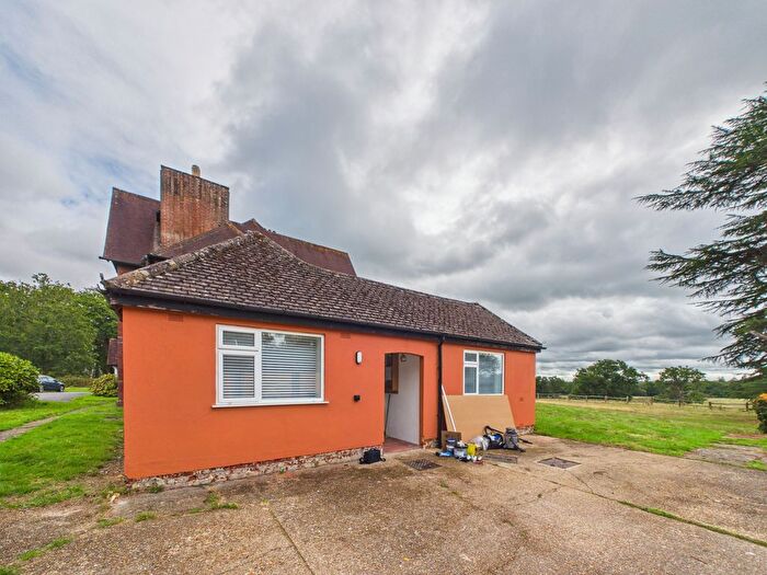 2 Bedroom Maisonette To Rent In Mayes Lane, Warnham, RH12