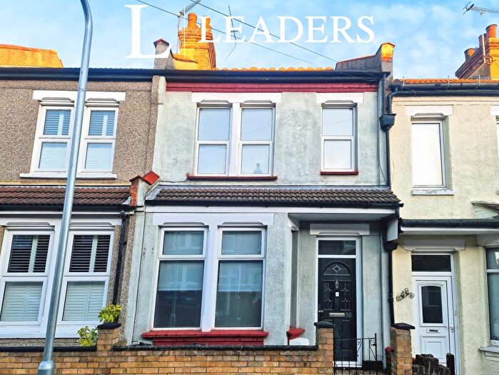 2 Bedroom Terraced House To Rent In Dalmatia Road, Southend On Sea, SS1