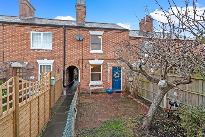 2 Bedroom Terraced House For Sale In Carters Lane, Tiddington, Stratford-Upon-Avon, CV37