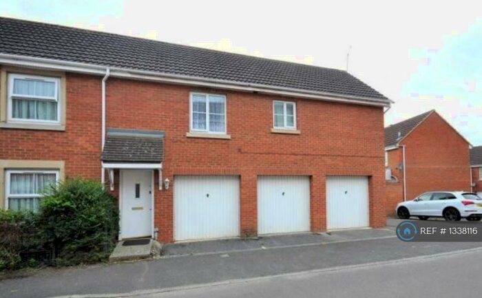 2 Bedroom Flat To Rent In Sawyer Road, Swindon, SN25