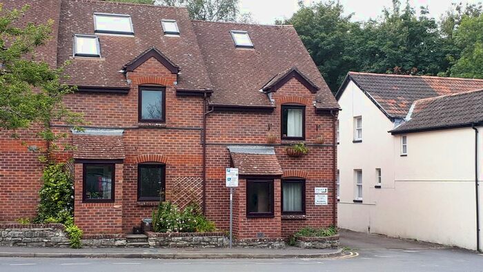 2 Bedroom Maisonette To Rent In Riverside Court, Friary Hill, Dorchester, DT1
