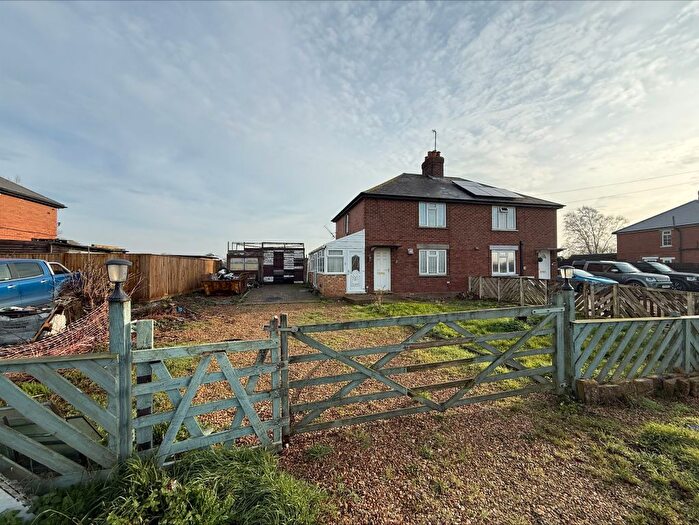 3 Bedroom Semi-Detached House For Sale In Cranesgate North, Whaplode St. Catherines, Spalding, PE12