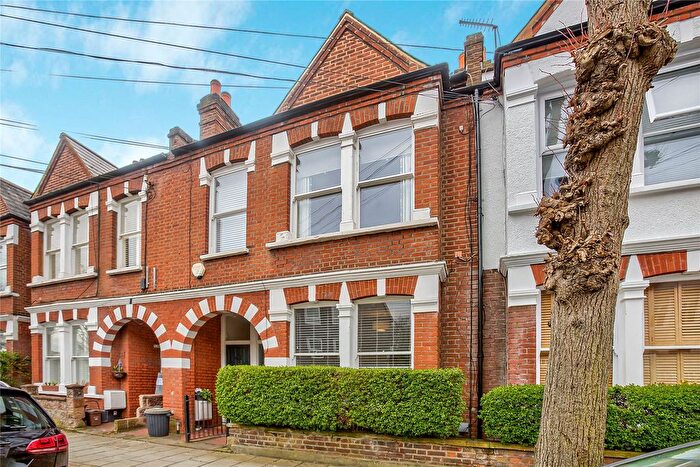 2 Bedroom Flat For Sale In Welham Road, Furzedown, SW16