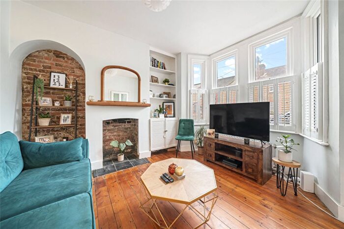 2 Bedroom End Of Terrace House For Sale In Red Lion Road, Surbiton, KT6