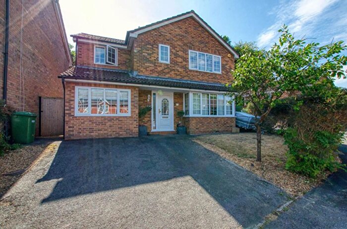 4 Bedroom Detached House For Sale In Eden Road, West End, Southampton, SO18