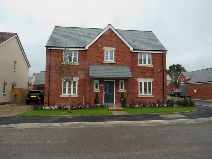 4 Bedroom House To Rent In Perrys Hill, West Coker, BA20