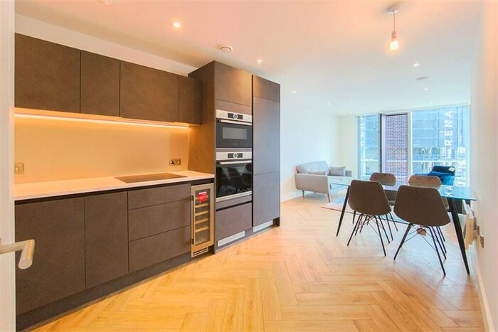 1 Bedroom Apartment To Rent In Elizabeth Tower, M15