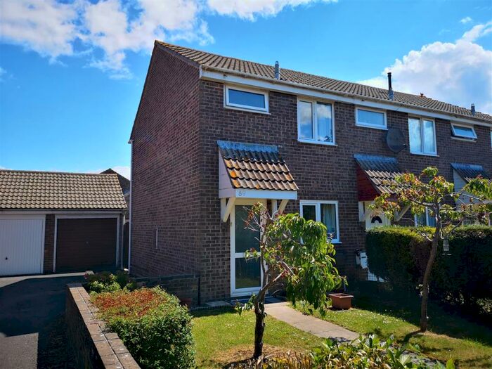 2 Bedroom End Of Terrace House To Rent In Maple Avenue, Bulwark, Chepstow, NP16