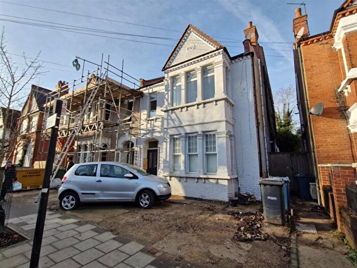 Flat For Sale In Greenhill Road, Harrow, HA1