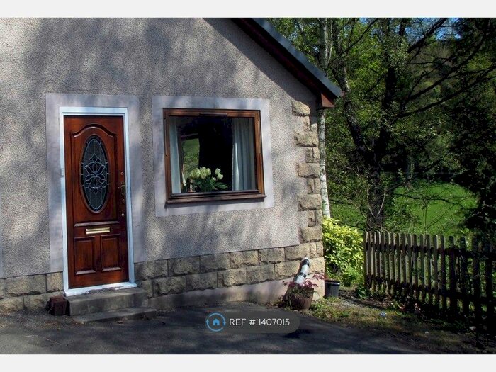 1 Bedroom Flat To Rent In Perth Road, Crieff, Perth And Kinross, PH7