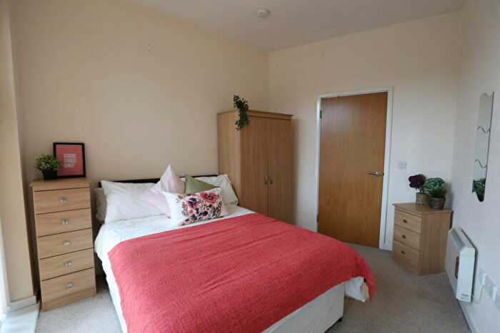 2 Bedroom Apartment To Rent In Hudson Street, Gatehead, NE8