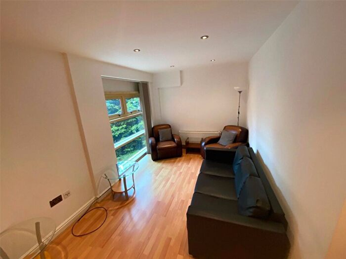 2 Bedroom Apartment To Rent In Fitzwilliam Court, Anson Road, Manchester, M14