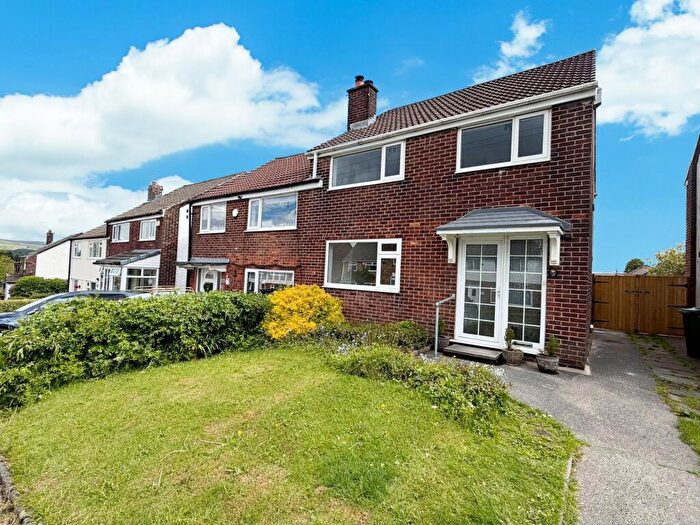 3 Bedroom Semi Detached House To Rent In Taywood Road, Bolton, BL3