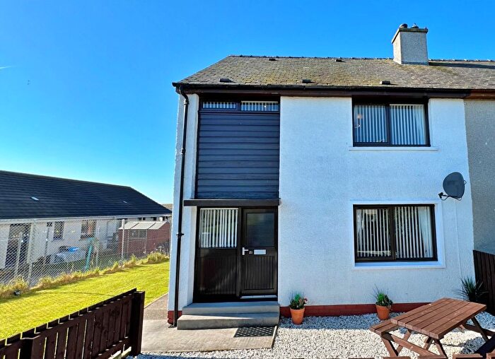 3 Bedroom Semi-Detached House For Sale In Heather Hill, Isle Of Lewis, HS2