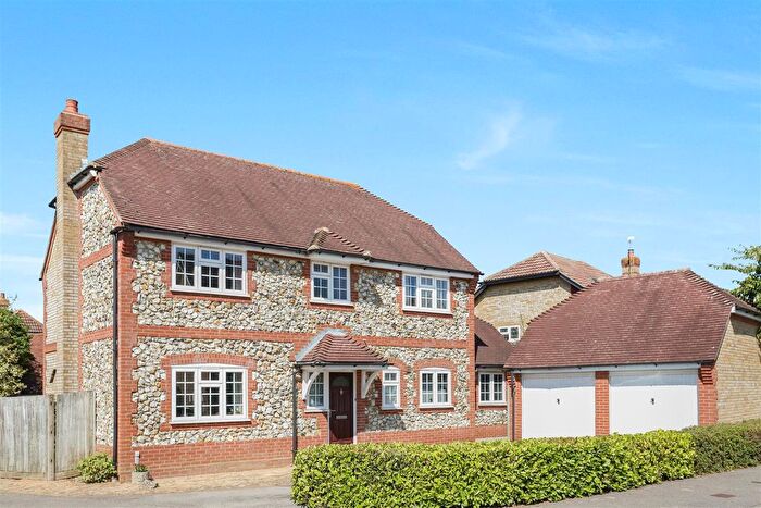4 Bedroom Detached House For Sale In Cullerne Close, Ewell Village, KT17