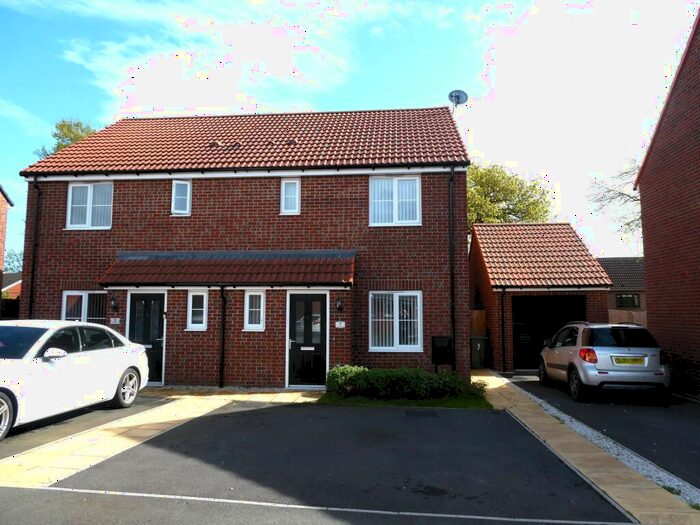 3 Bedroom Semi-Detached House To Rent In Cuthbert Place, Retford, DN22