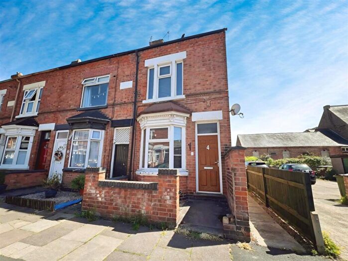 2 Bedroom Terraced House For Sale In Fairfield Street, Wigston, LE18