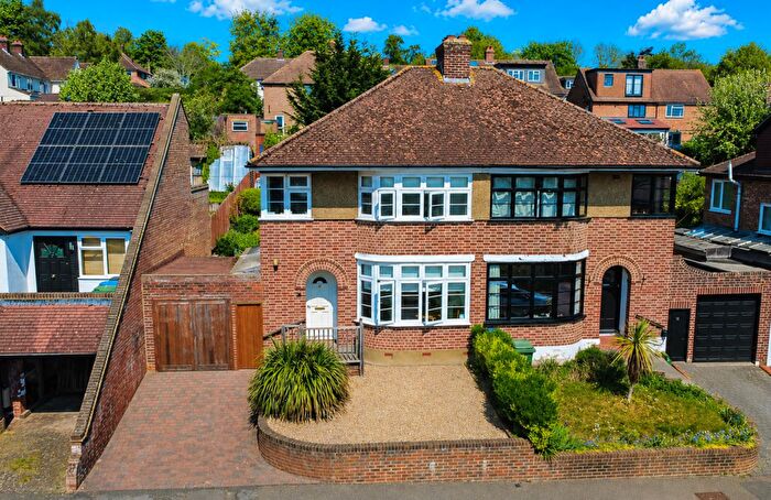 3 Bedroom Semi-Detached House For Sale In Meadow Road, Berkhamsted, HP4