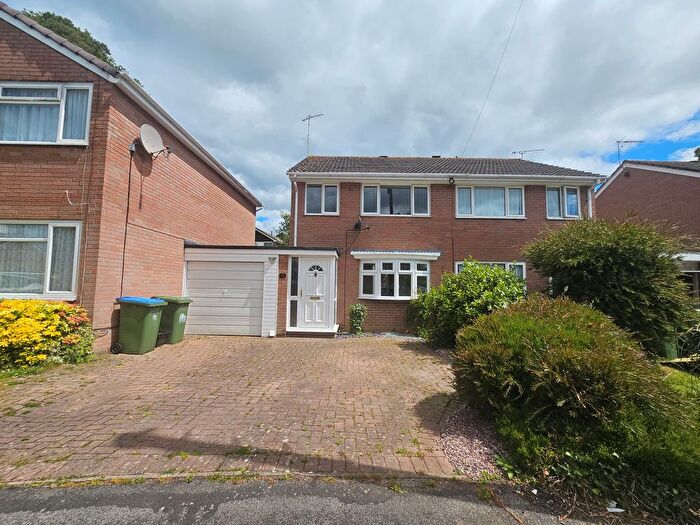 3 Bedroom Property To Rent In Gannet Close, Southampton, SO16