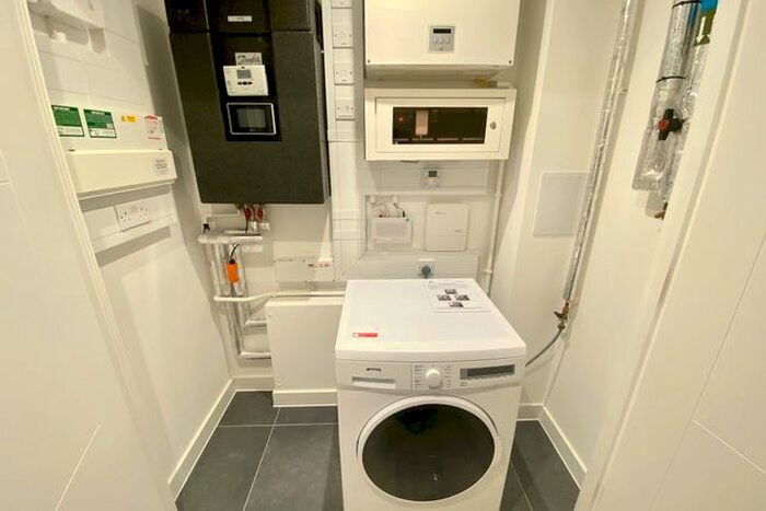 1 Bedroom Flat To Rent In Coster Avenue, London, N4