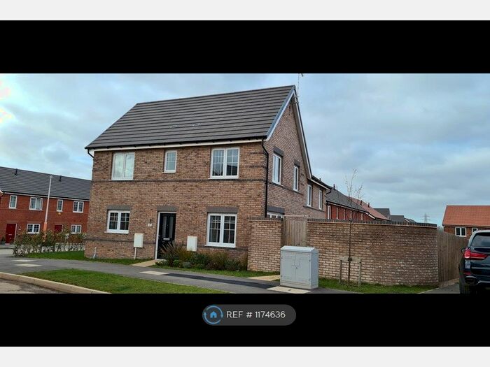 3 Bedroom Semi-Detached House To Rent In Conrad Lewis Way, Warwick CV34