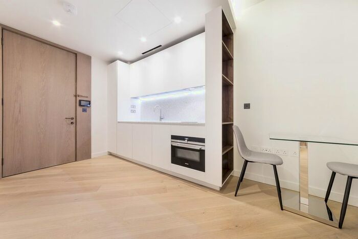 Studio To Rent In Television Centre, Wood Crescent, White City, London, W12