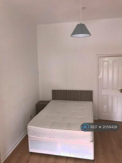 3 Bedroom Flat To Rent In Dumbarton Road, Glasgow, G11