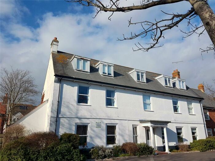 2 Bedroom Maisonette To Rent In Purewell, Christchurch, BH23