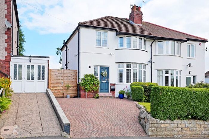 3 Bedroom Semi Detached House For Sale In Furniss Avenue, Dore, Sheffield, S17