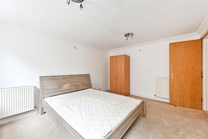 Studio To Rent In Carter Court, Carter Lane, London, EC4V