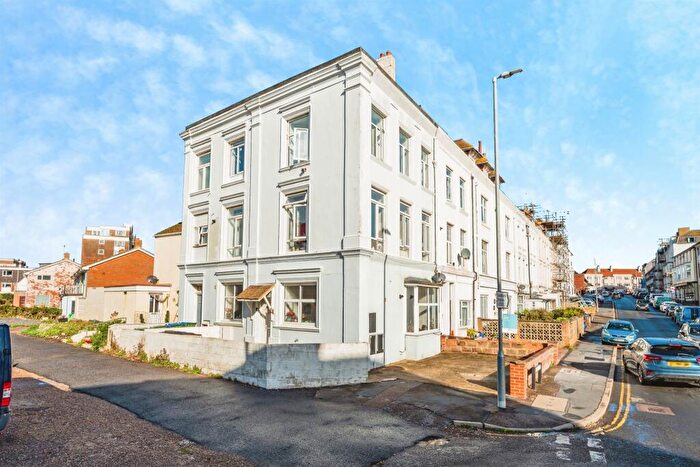 2 Bedroom Flat For Sale In Pelham Road, Seaford, BN25