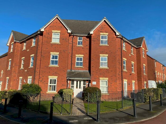 2 Bedroom Flat To Rent In Quins Croft, Leyland, PR25