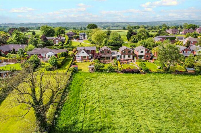 3 Bedroom Detached House For Sale In Cliff Road, Acton Bridge, Northwich, Cheshire, CW8