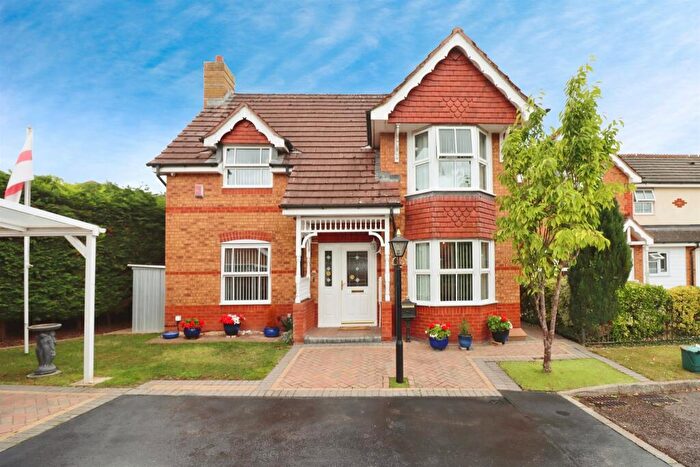 3 Bedroom Detached House For Sale In Wadham Grove, Emersons Green, Bristol, BS16