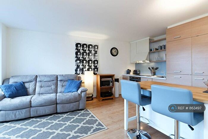 1 Bedroom Flat To Rent In Deals Gateway, London, SE13