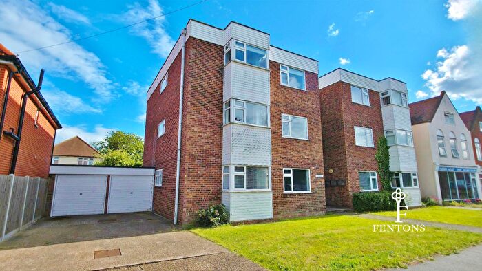 2 Bedroom Flat To Rent In The Willows, Greenway, Frinton-On-Sea, CO13