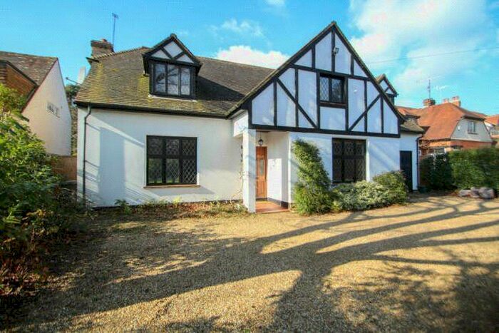 5 Bedroom Detached House To Rent In Grange Road, Camberley, Surrey, GU15