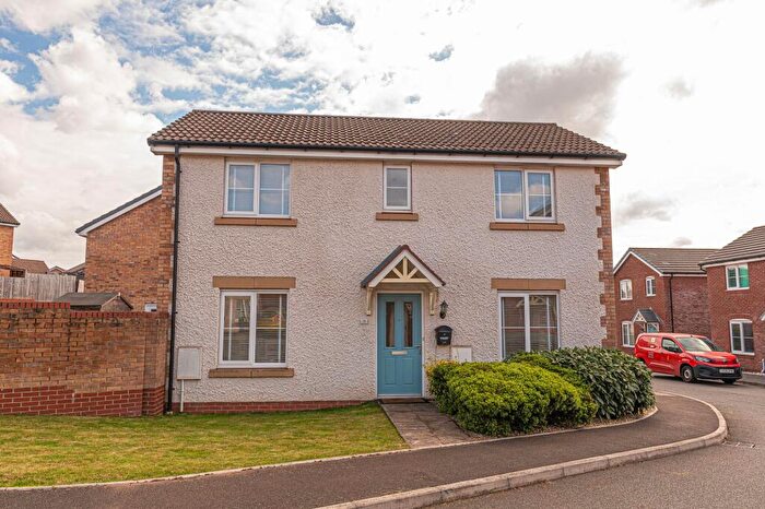 3 Bedroom Detached House For Sale In Cwrt Celyn, St. Dials, NP44