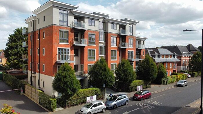 2 Bedroom Apartment To Rent In Bridge Avenue, Maidenhead, Berkshire, SL6