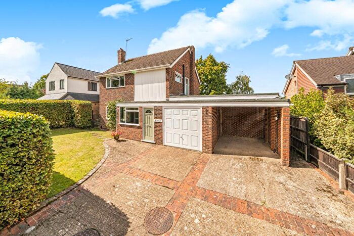 3 Bedroom Detached House For Sale In Merrow Woods, Guildford, Surrey, GU1