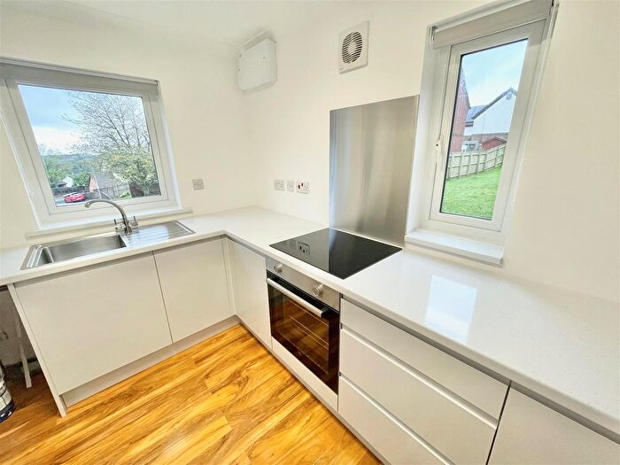 2 Bedroom End Of Terrace House To Rent In Rosehip Close, Woolwell, Plymouth, PL6
